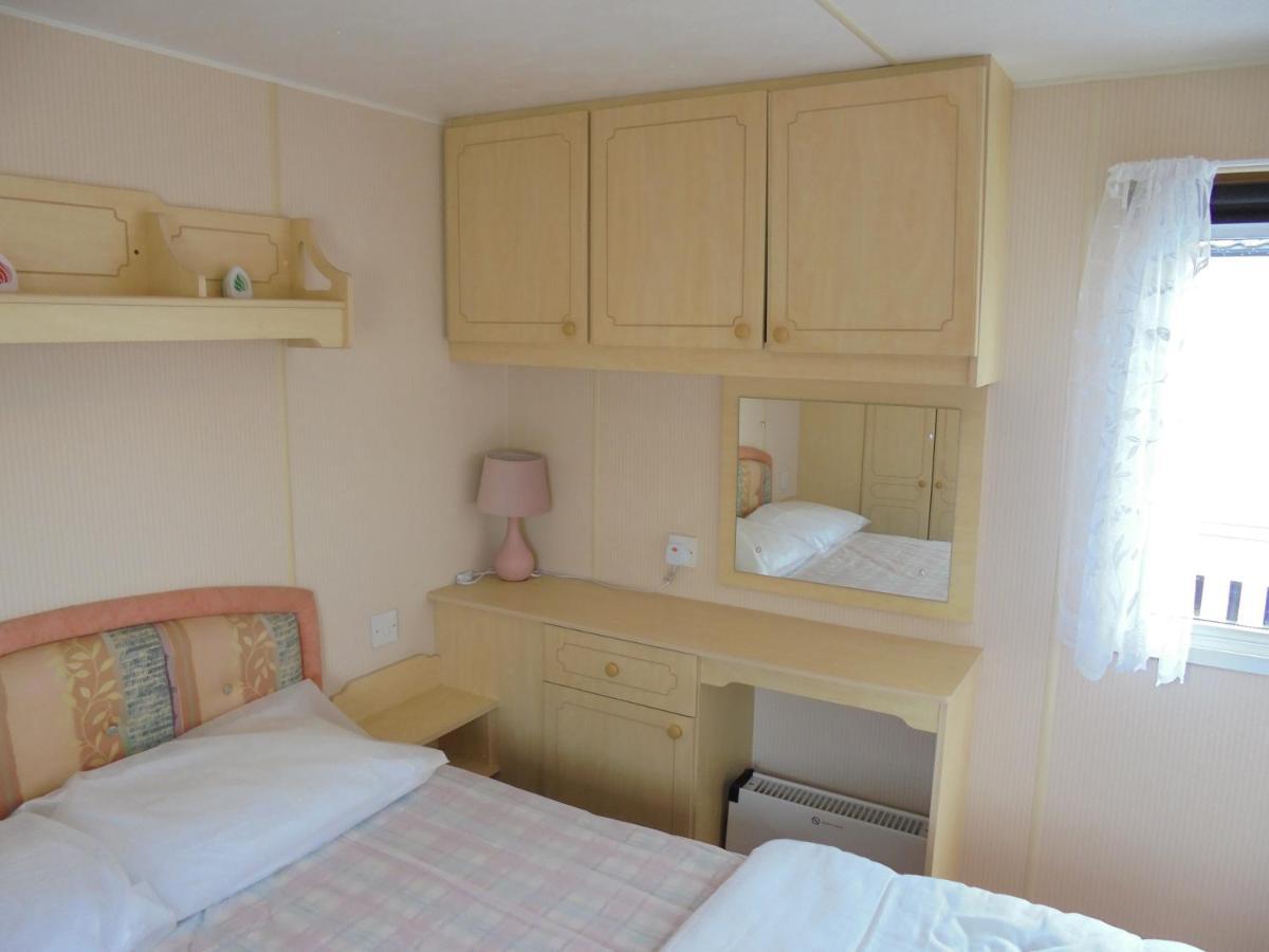 Sealands : Atlas Sl:- 6 Berth, Access To The Beach, Close To Site Entrance Ingoldmells